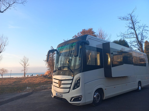 Morelo Empire Liner 110 GSO (SlideOut, Garaget till Mini Cooper) 14 of 20