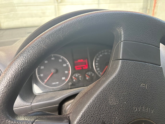 Volkswagen Caddy Maxi 6 of 6