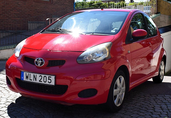 Toyota Aygo 3 of 5