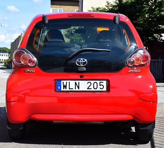Toyota Aygo 7 of 10