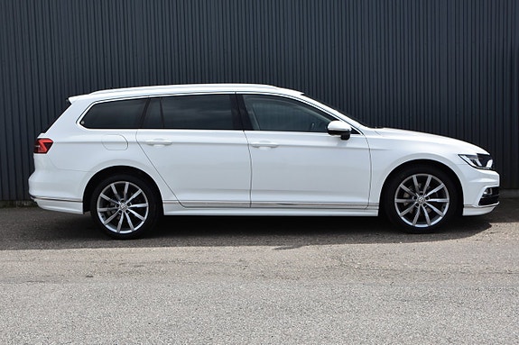 Volkswagen Passat 3 of 5