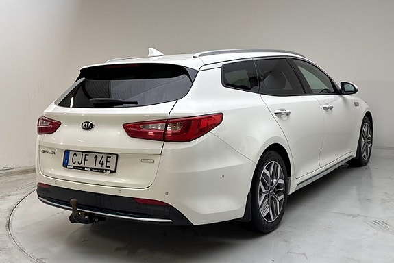 Kia Optima 3 of 5
