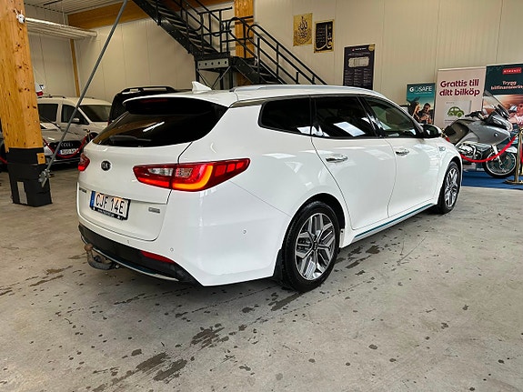 Kia Optima 5 of 5