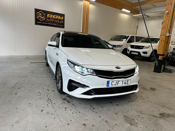 Kia Optima 2 of 5