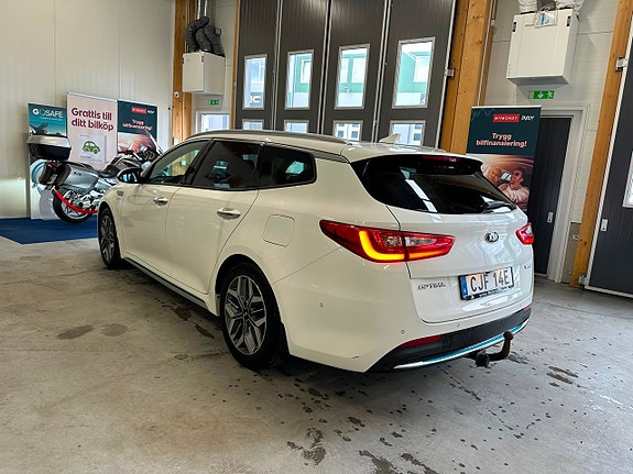 Kia Optima 7 of 27