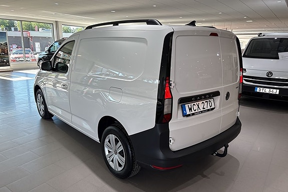 Volkswagen Caddy 4 of 5