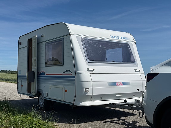 Adria Altea 361 LT Långbäddar/Solceller/Lufttält/900kg 8 of 12