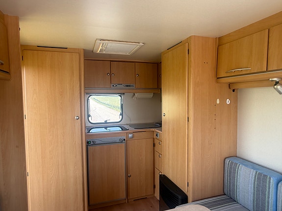 Adria Altea 361 LT Långbäddar/Solceller/Lufttält/900kg 9 of 12