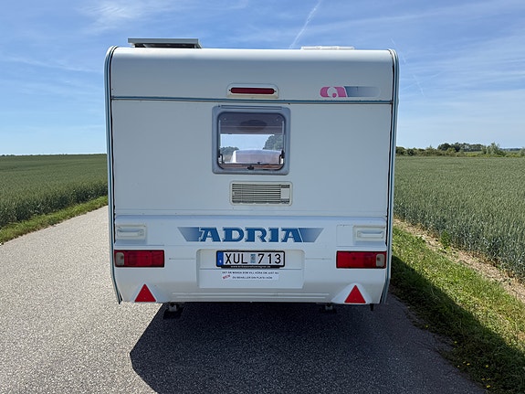 Adria Altea 361 LT Långbäddar/Solceller/Lufttält/900kg 6 of 12