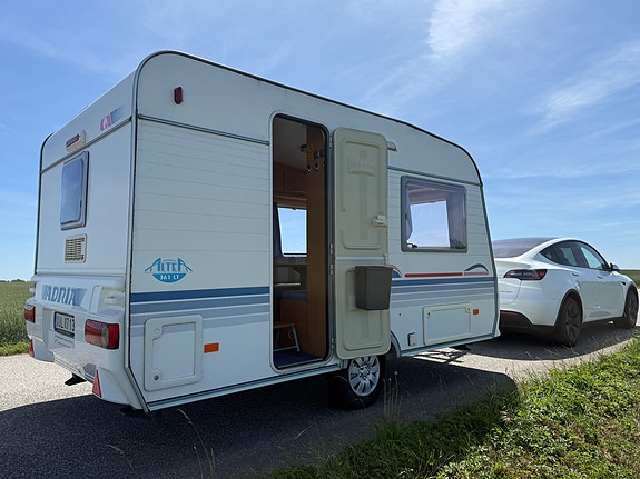Adria Altea 361 LT Långbäddar/Solceller/Lufttält/900kg 7 of 12