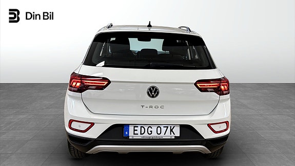 Volkswagen T-Roc 5 of 5