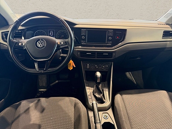 Volkswagen Polo 5 of 5