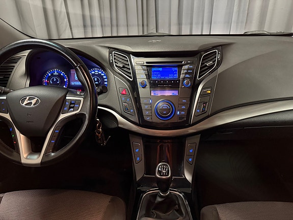 Hyundai i40 12 of 27