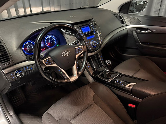 Hyundai i40 9 of 27