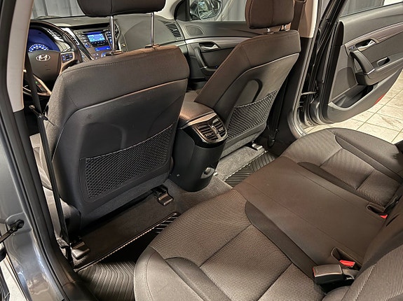 Hyundai i40 14 of 27