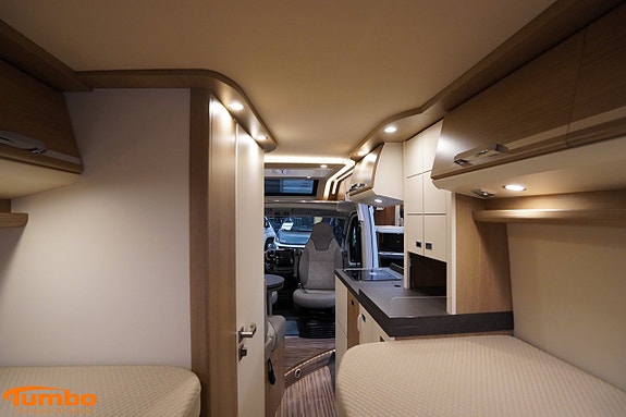 Malibu VAN 640 LE RB GT skyview Pop up Automat 9G 180hk 17 of 21