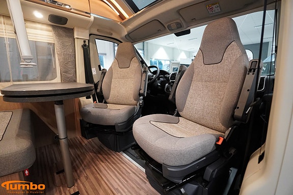 Malibu VAN 640 LE RB GT skyview Pop up Automat 9G 180hk 3 of 21