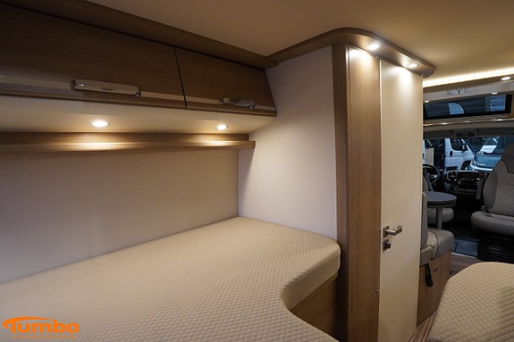 Malibu VAN 640 LE RB GT skyview Pop up Automat 9G 180hk 15 of 21