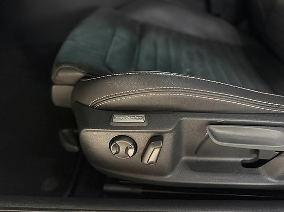 Volkswagen Passat 8 of 14