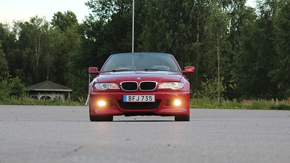 BMW 330Ci 8 of 26