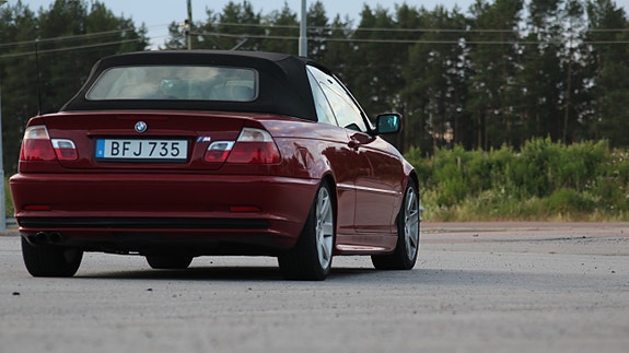 BMW 330Ci 7 of 26