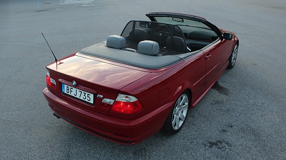 BMW 330Ci 11 of 26