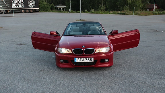 BMW 330Ci 25 of 26
