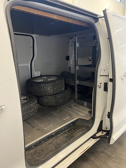 Toyota Proace 13 of 15