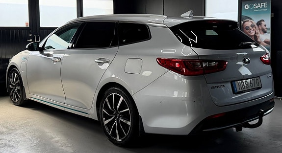 Kia Optima 3 of 5