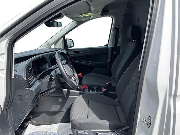 Volkswagen Caddy 10 of 13