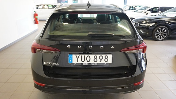 Skoda Octavia 4 of 5