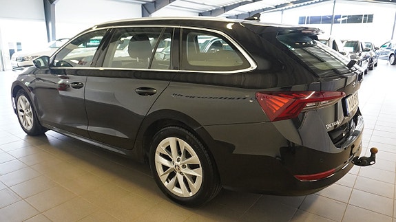 Skoda Octavia 6 of 27