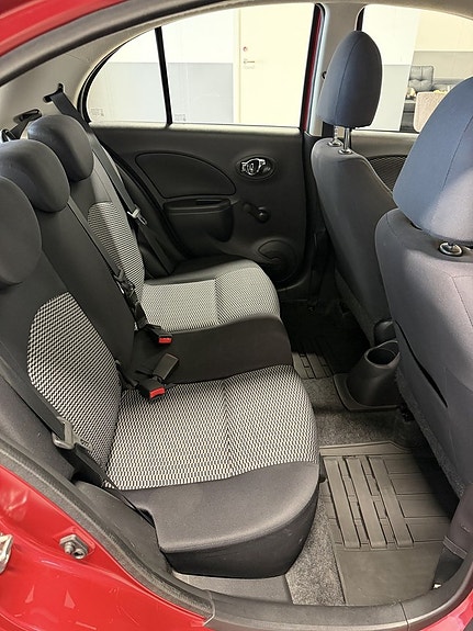 Nissan Micra 18 of 20