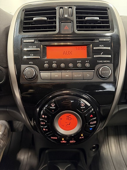 Nissan Micra 13 of 20