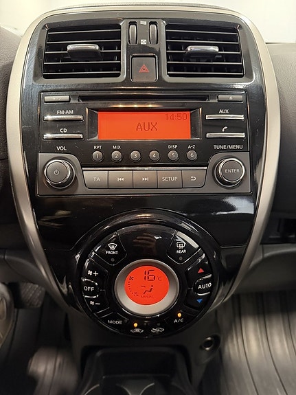 Nissan Micra 14 of 20