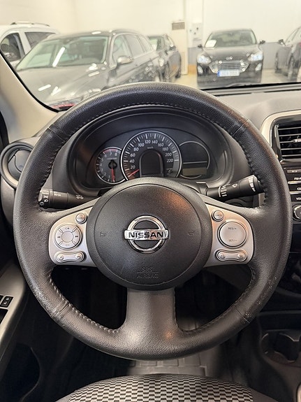 Nissan Micra 10 of 20