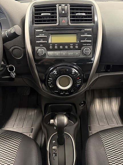 Nissan Micra 11 of 20