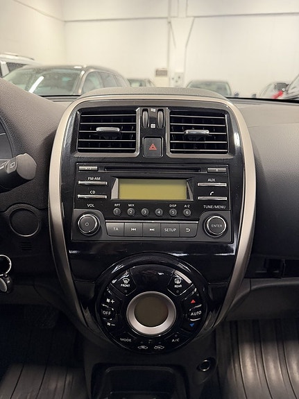 Nissan Micra 12 of 20