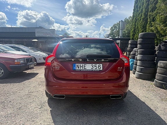 Volvo V60 6 of 12