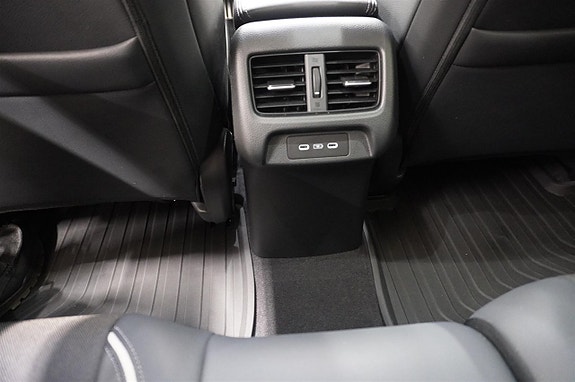 Honda ZR-V 9 of 18