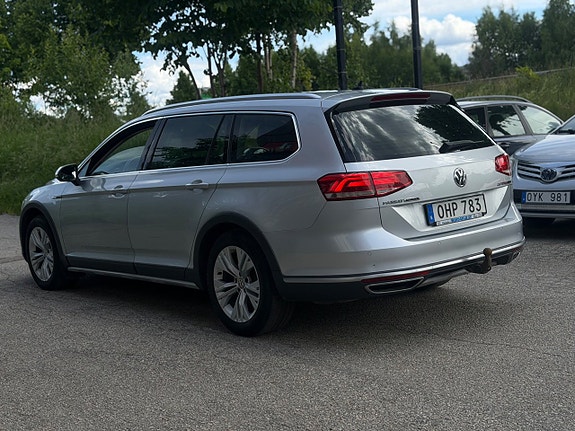Volkswagen Passat Alltrack 5 of 5