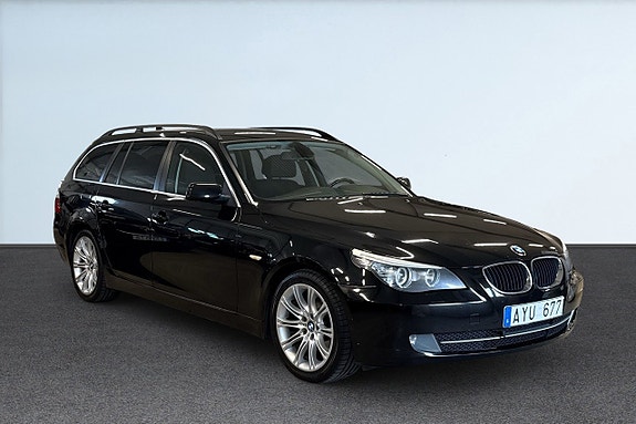 BMW 520i 7 of 17
