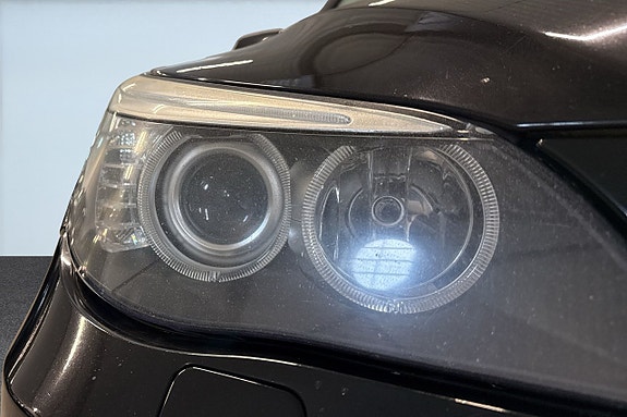BMW 520i 10 of 17