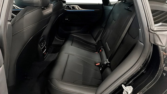 BMW i4 5 of 5