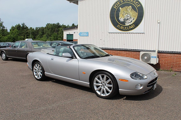 Jaguar XK