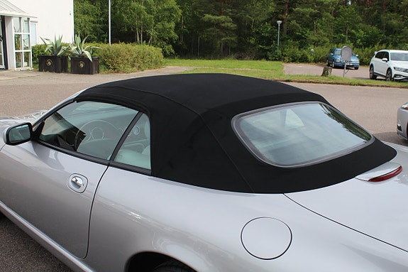 Jaguar XK 6 of 15