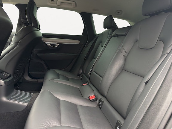 Volvo V90 13 of 20