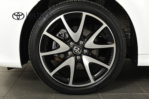 Toyota Yaris 17 of 17