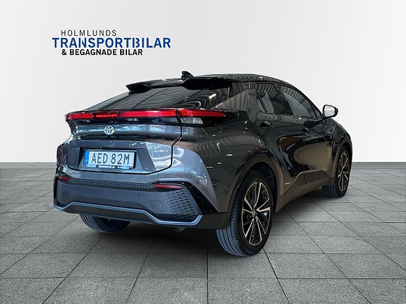 Toyota C-HR 18 of 27