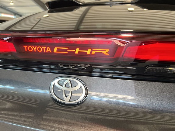 Toyota C-HR 26 of 27